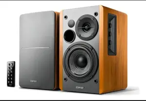 caixa acústica de madeira